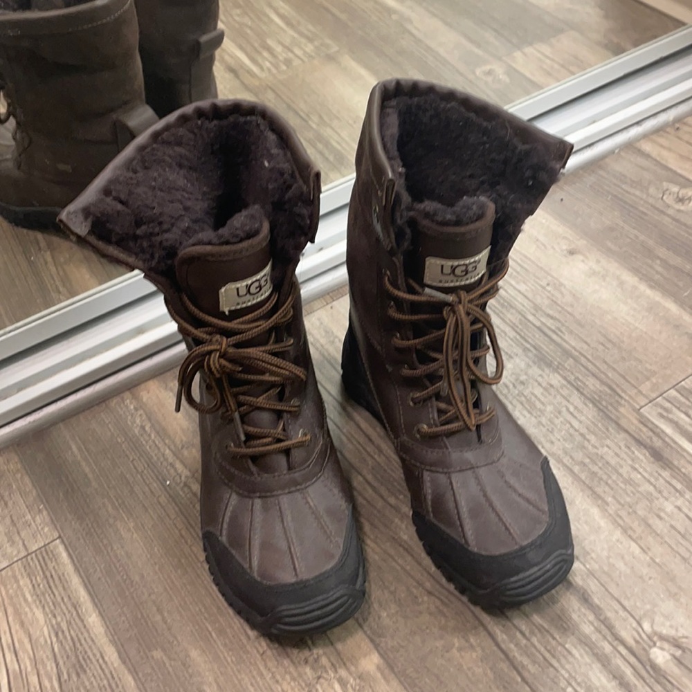 Ugg Snow Boots Size 5